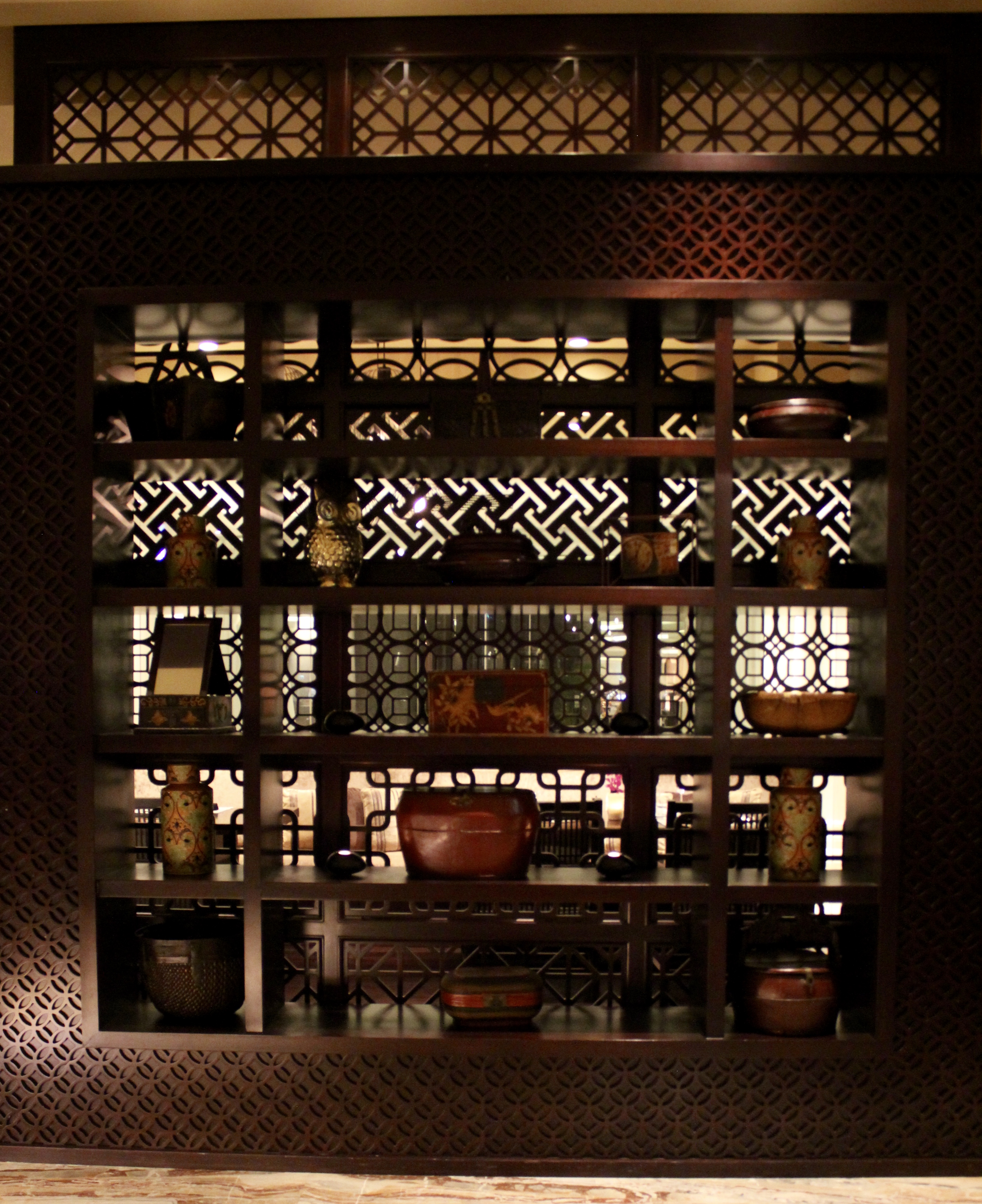 LAO-DUBAI