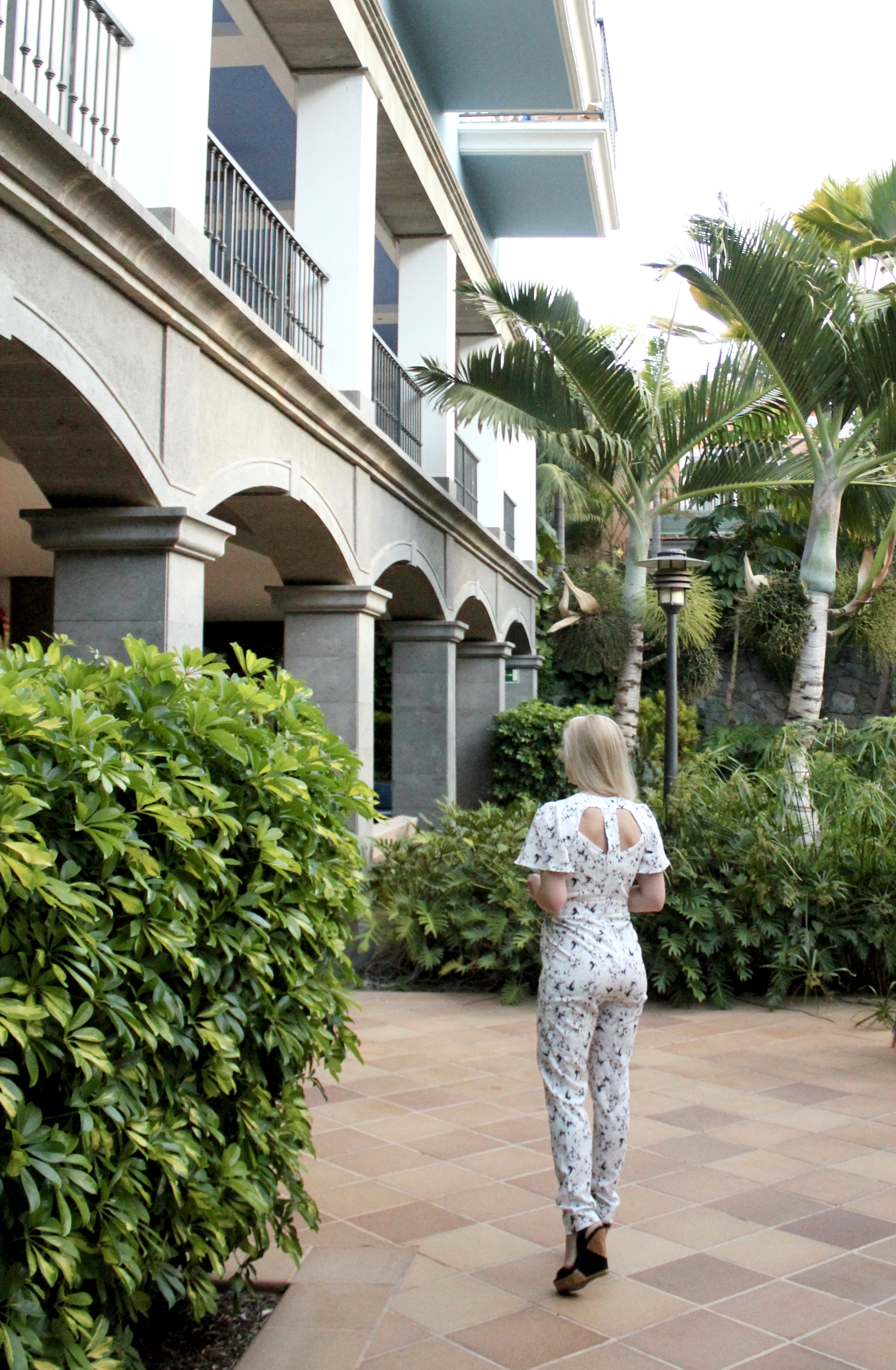 LITTLE-MISTRESS-canary-islands