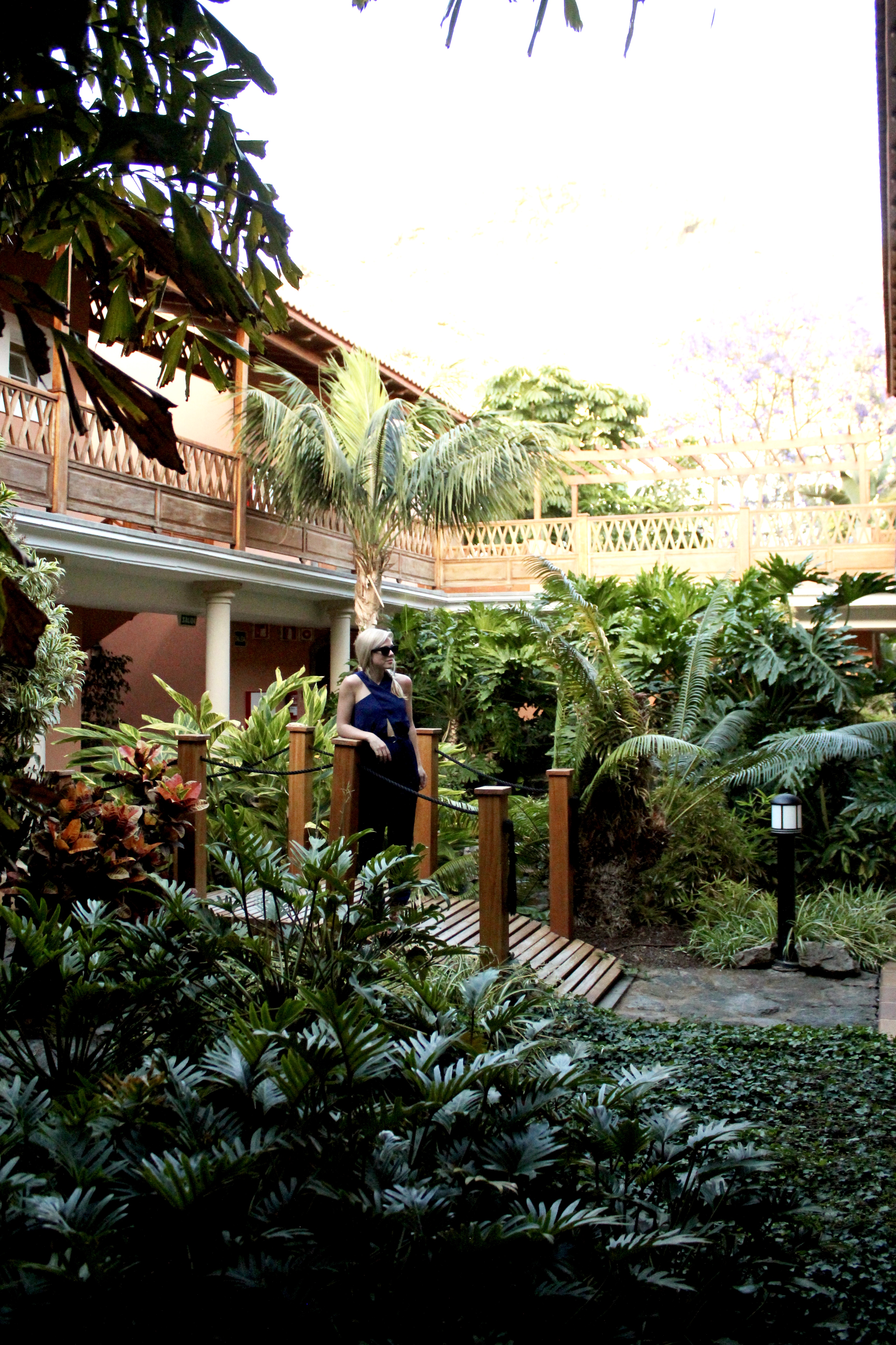LITTLE-MISTRESS-canary-islands