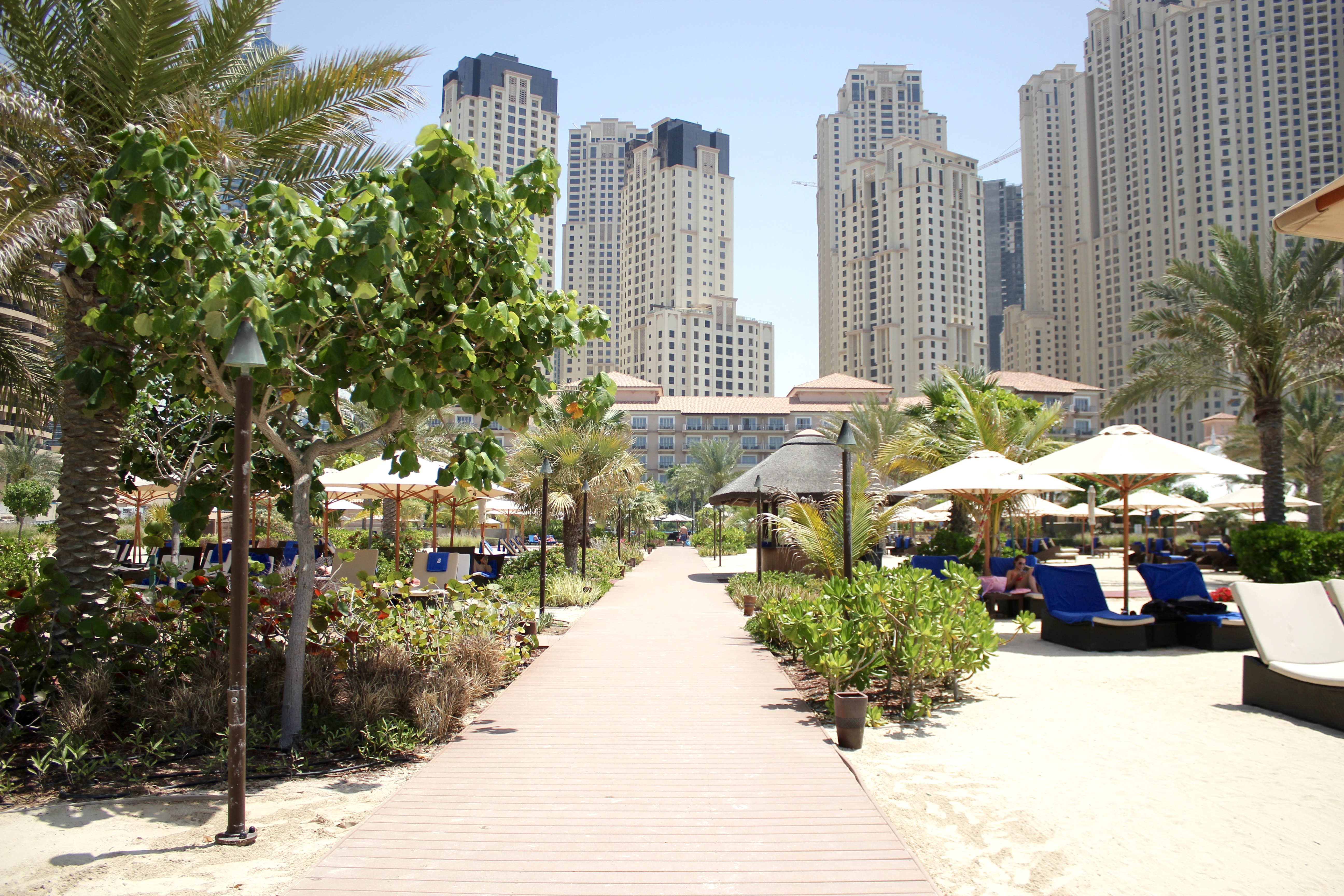 RITZ-CARLTON-DUBAI