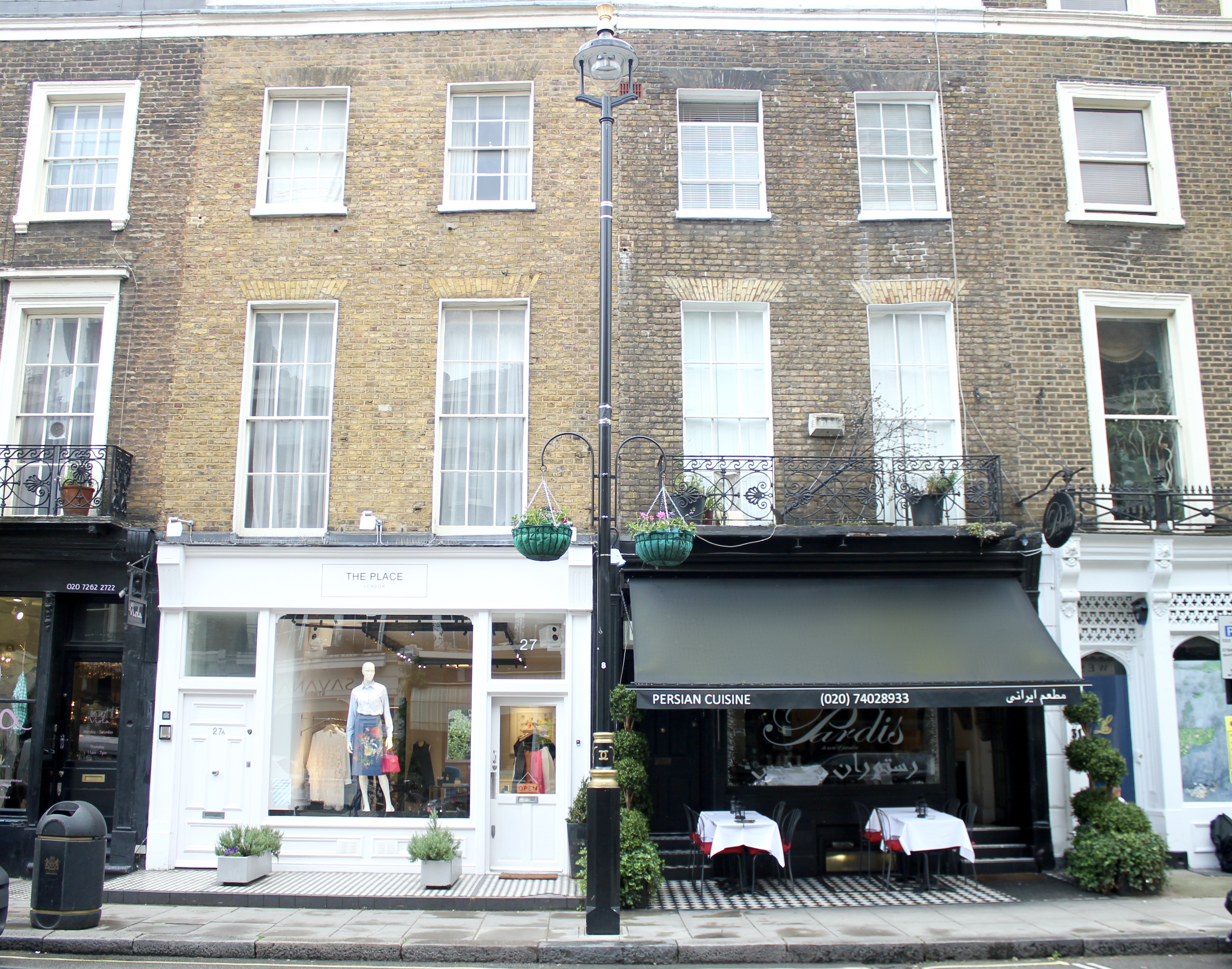 LONDON-CONNAUGHT-VILLAGE