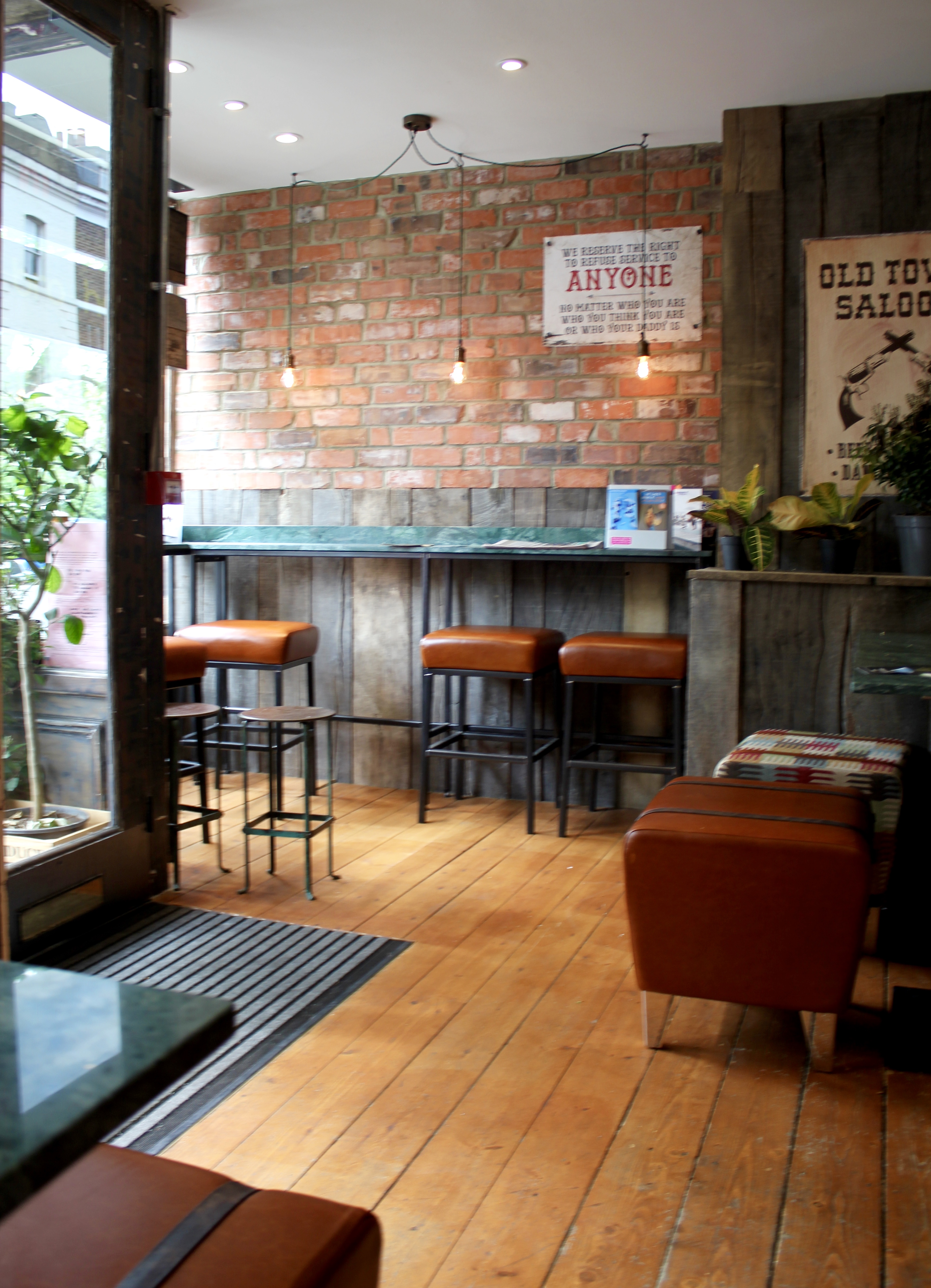 A-WANTED-MAN-LONDON