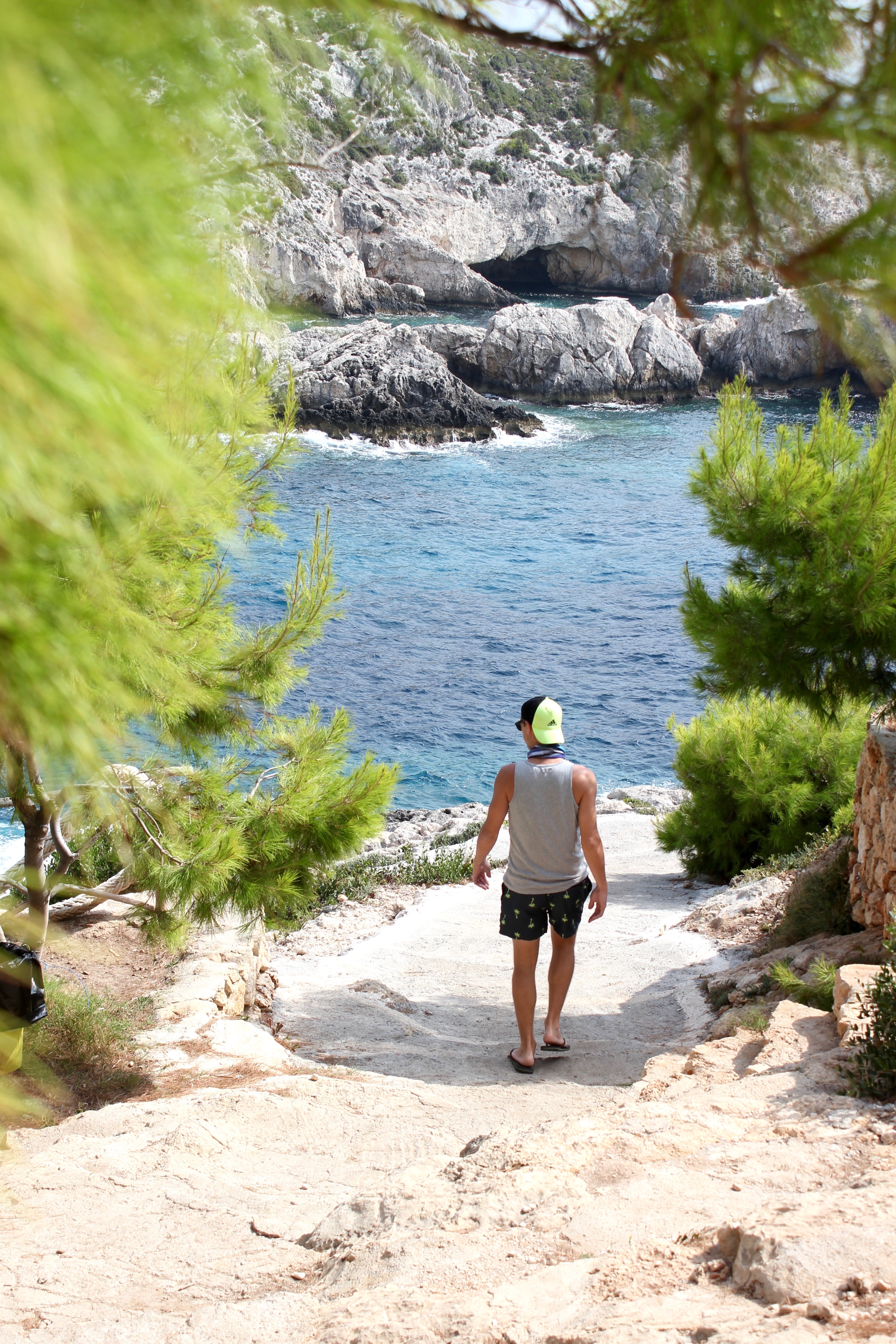 ZAKYNTHOS ISLAND GUIDE