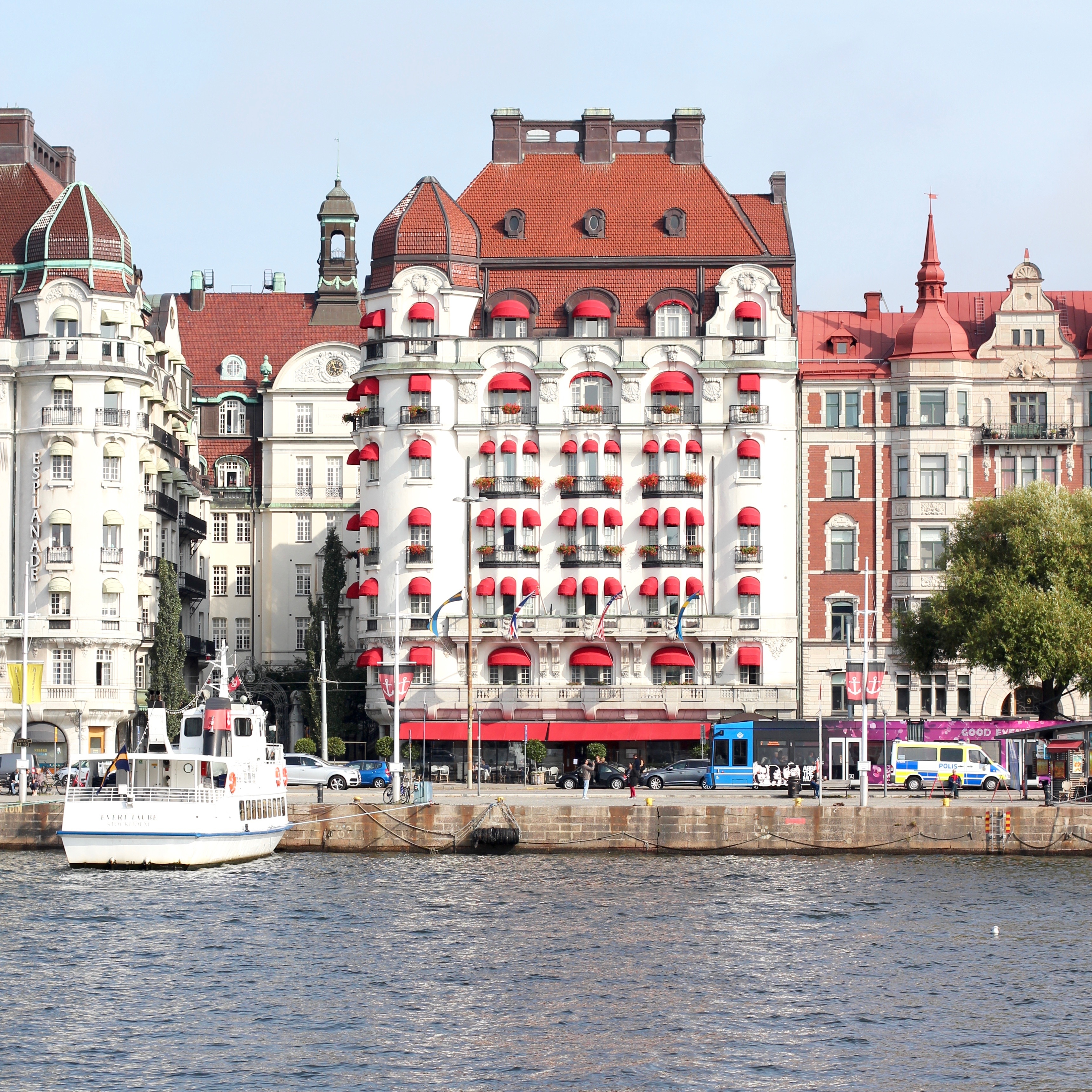 STOCKHOLM TRAVEL GUIDE