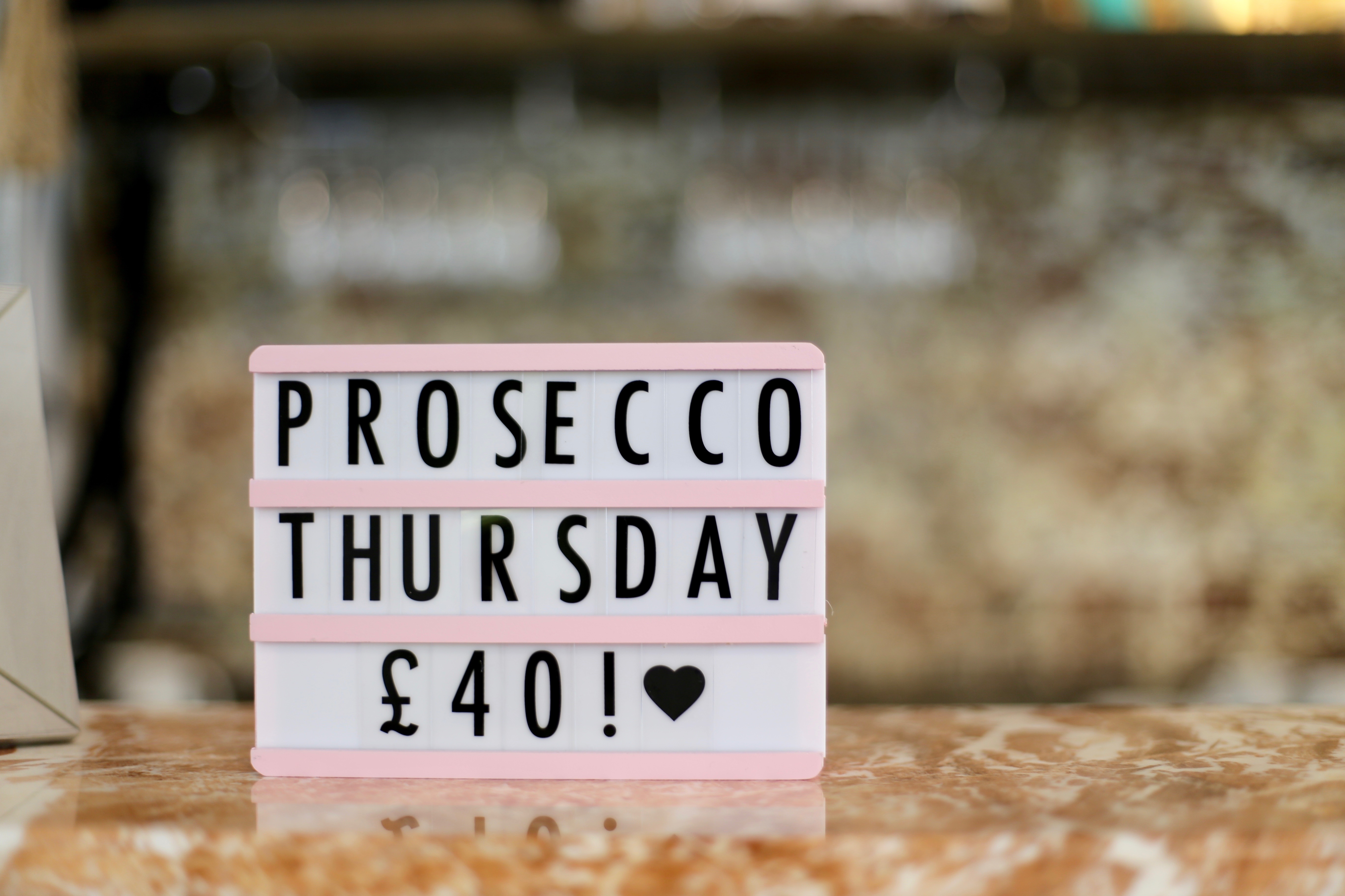 5 WAYS TO SPLURGE IN LONDON WITHOUT THE COST | the belle abroad