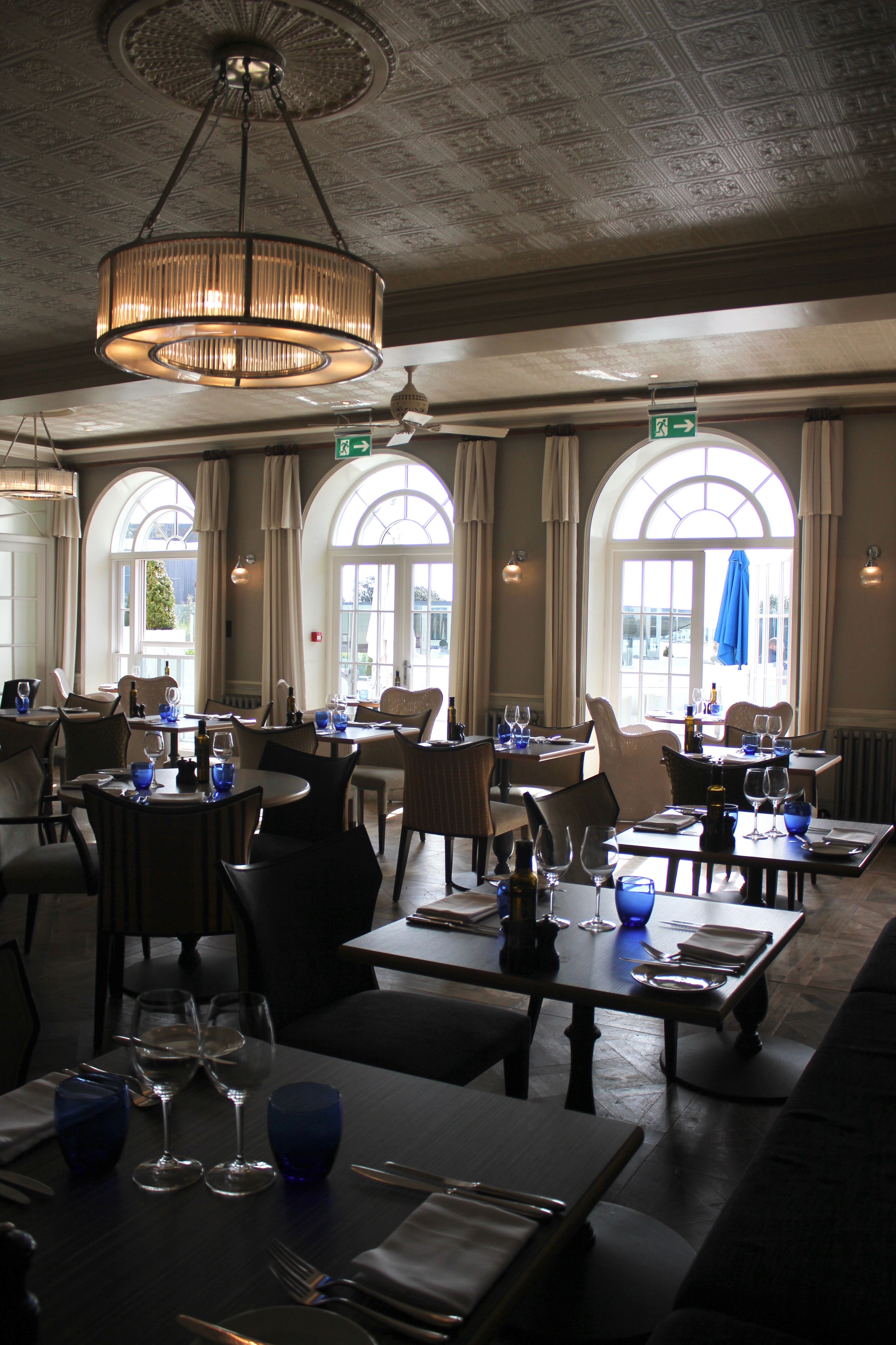 GIRLS GETAWAY HARBOUR HOTEL | the belle abroad