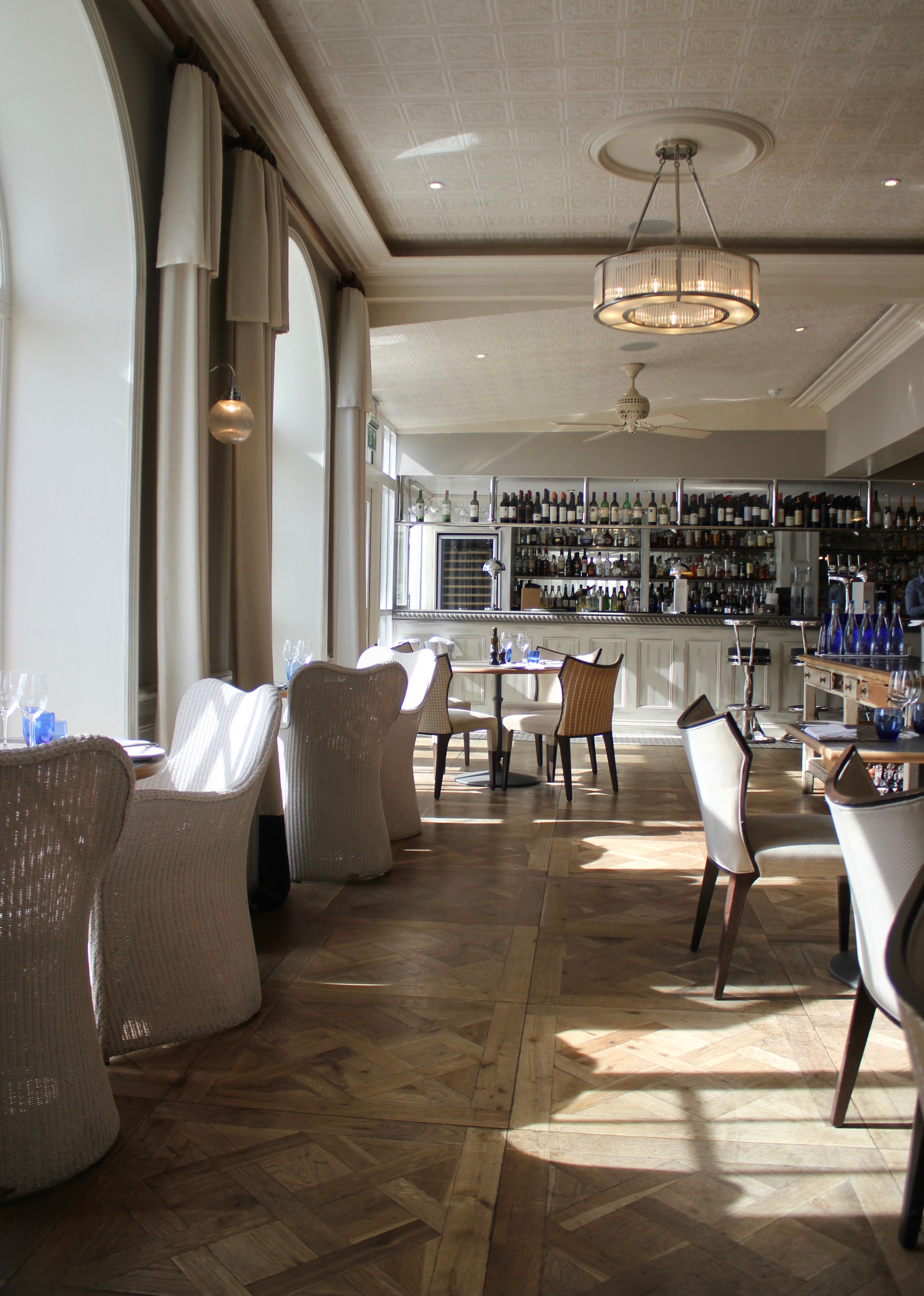 GIRLS GETAWAY HARBOUR HOTEL | the belle abroad