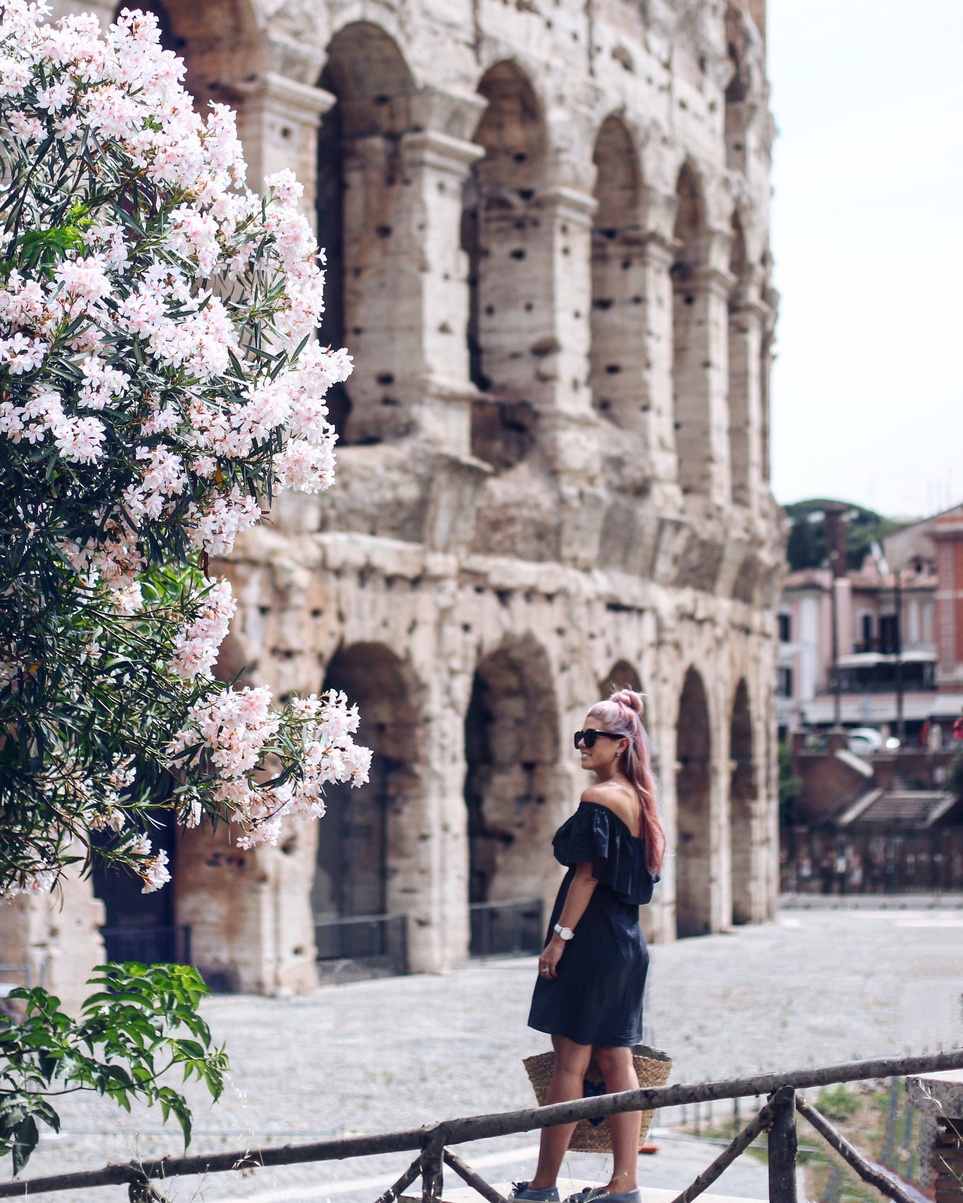 FESTIVAL READY : PINK PASTEL HAIR | the belle abroad