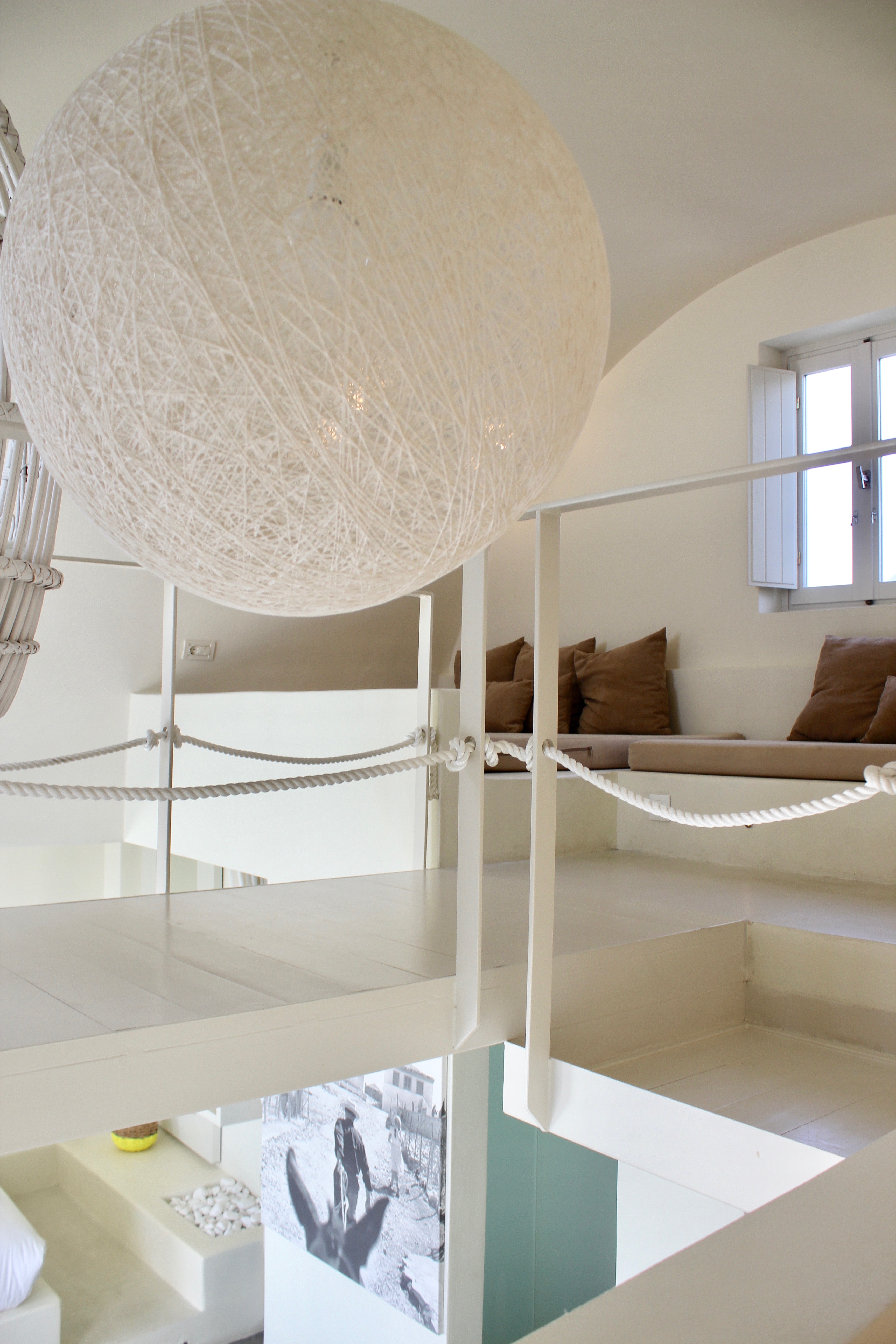 Suite Life Santorini : West East Suites