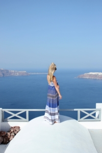 SANTORINI | the belle abroad
