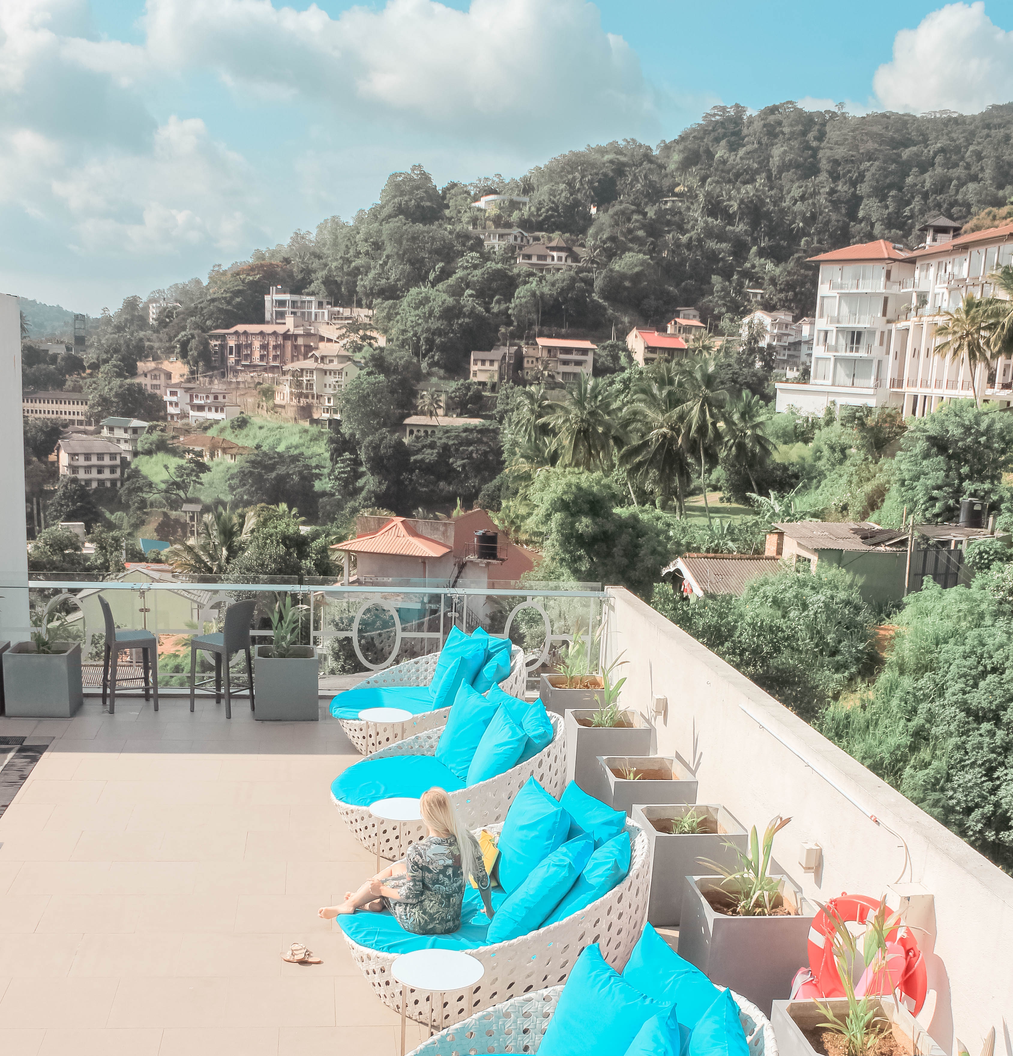 Historical Kandy & the OZO | the belle abroad