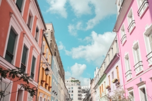 RAINBOW ROW PARIS : RUE CREMIEUX | the belle abroad