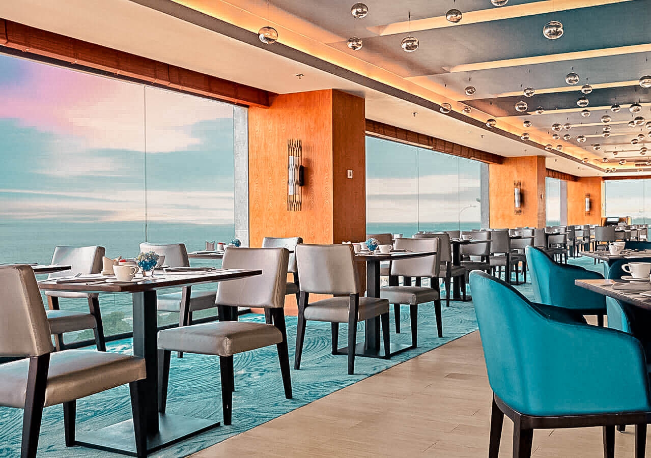 SKYLINE VIEWS & OZO COLOMBO | the belle abroad