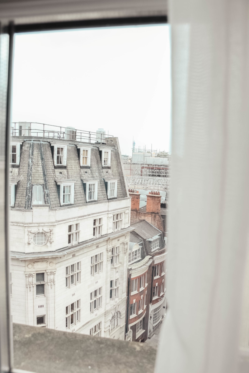 THE CONRAD ST JAMES | the belle abroad