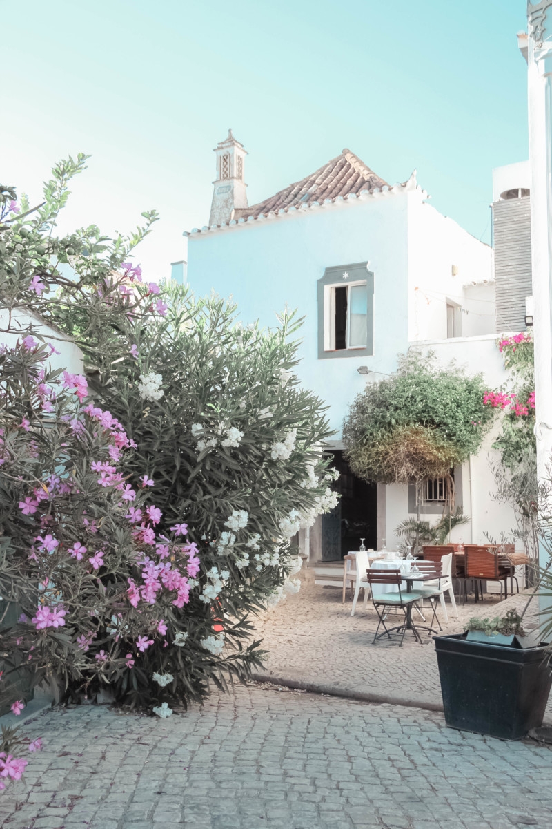 THE ALGARVE : EXPLORING SOUTHERN PORTUGAL | the belle abroad