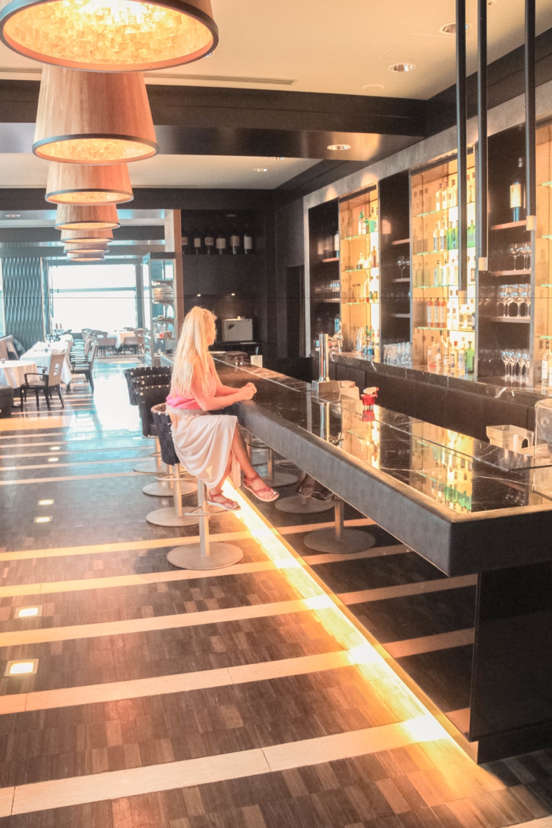 SLEEPING ABOVE TOKYO : A STAY AT THE RITZ CARLTON | the belle abroad