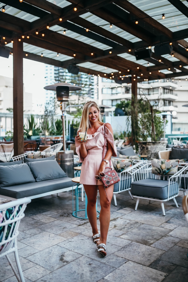 SURFERS PARADISE + RUFFLED ROMPER