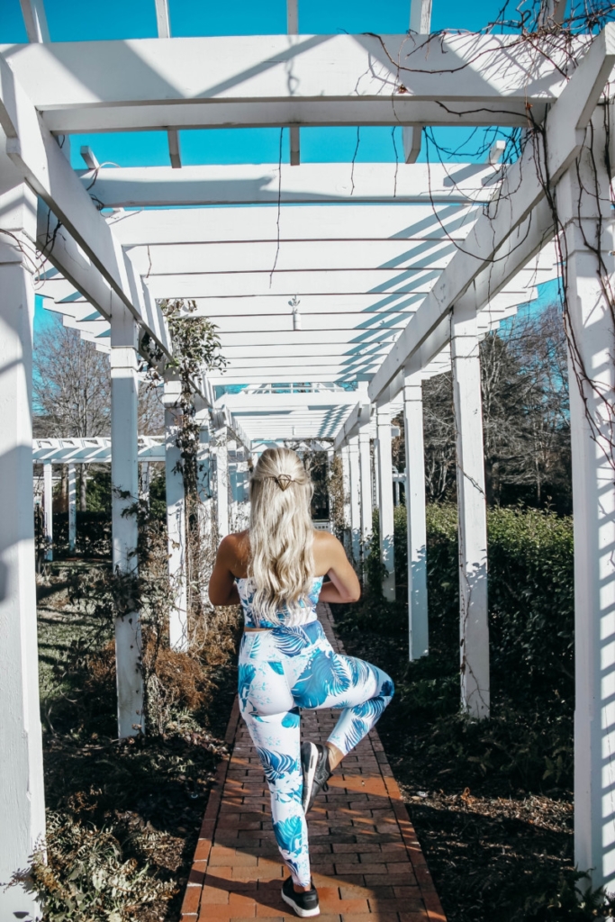TOP TIPS FOR STAYING FIT WHILE TRAVELING