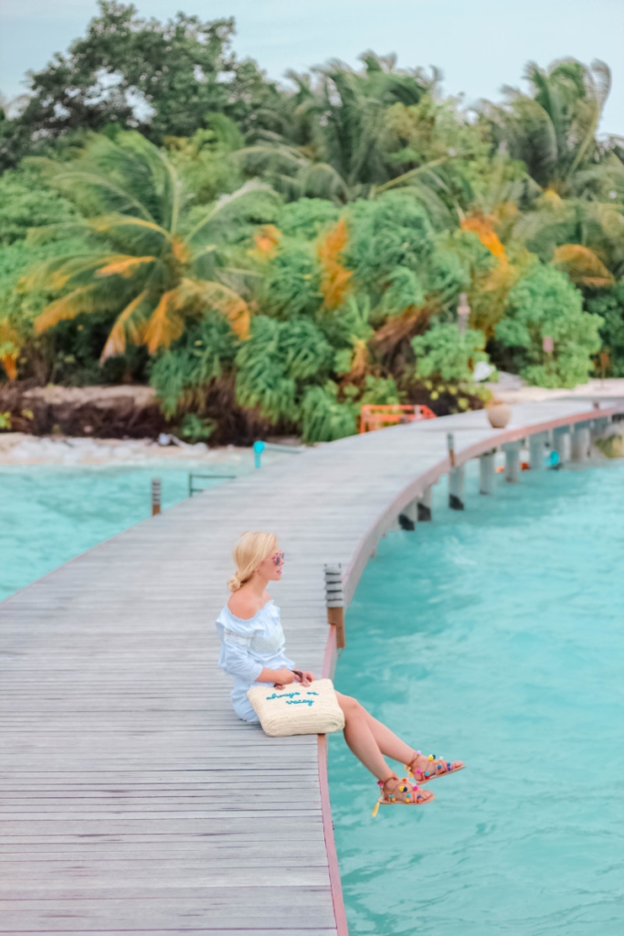 COCO PALM DHUNI KOLHU